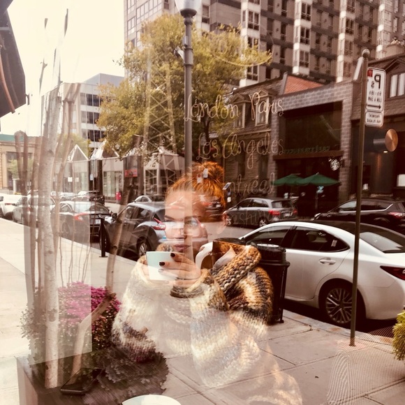 Handmade wool blend sweater. Off shoulder - Picture 7 of 7